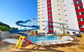 Villas diRoma com um dia de acesso Acqua Park, Splash e Slide
